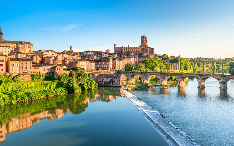 Situé entre Toulouse et Montpellier, ce petit département abrite quatre joyaux incontournables dont un des Plus beaux villages de France