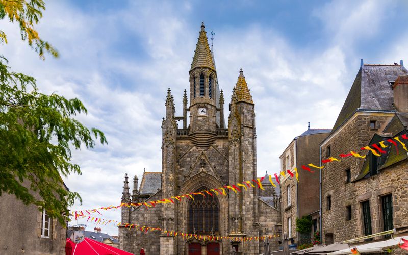 A chaque clocher, son esprit! Votez pour votre édifice préféré