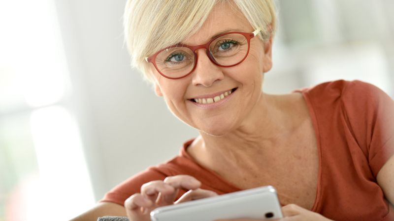 femme 50 ans retraite