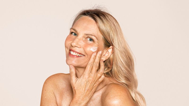 femme routine beaute visage